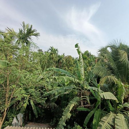 Shree Nivas Home Stay Srīvardhan エクステリア 写真