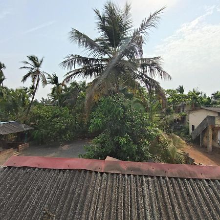 Shree Nivas Home Stay Srīvardhan エクステリア 写真