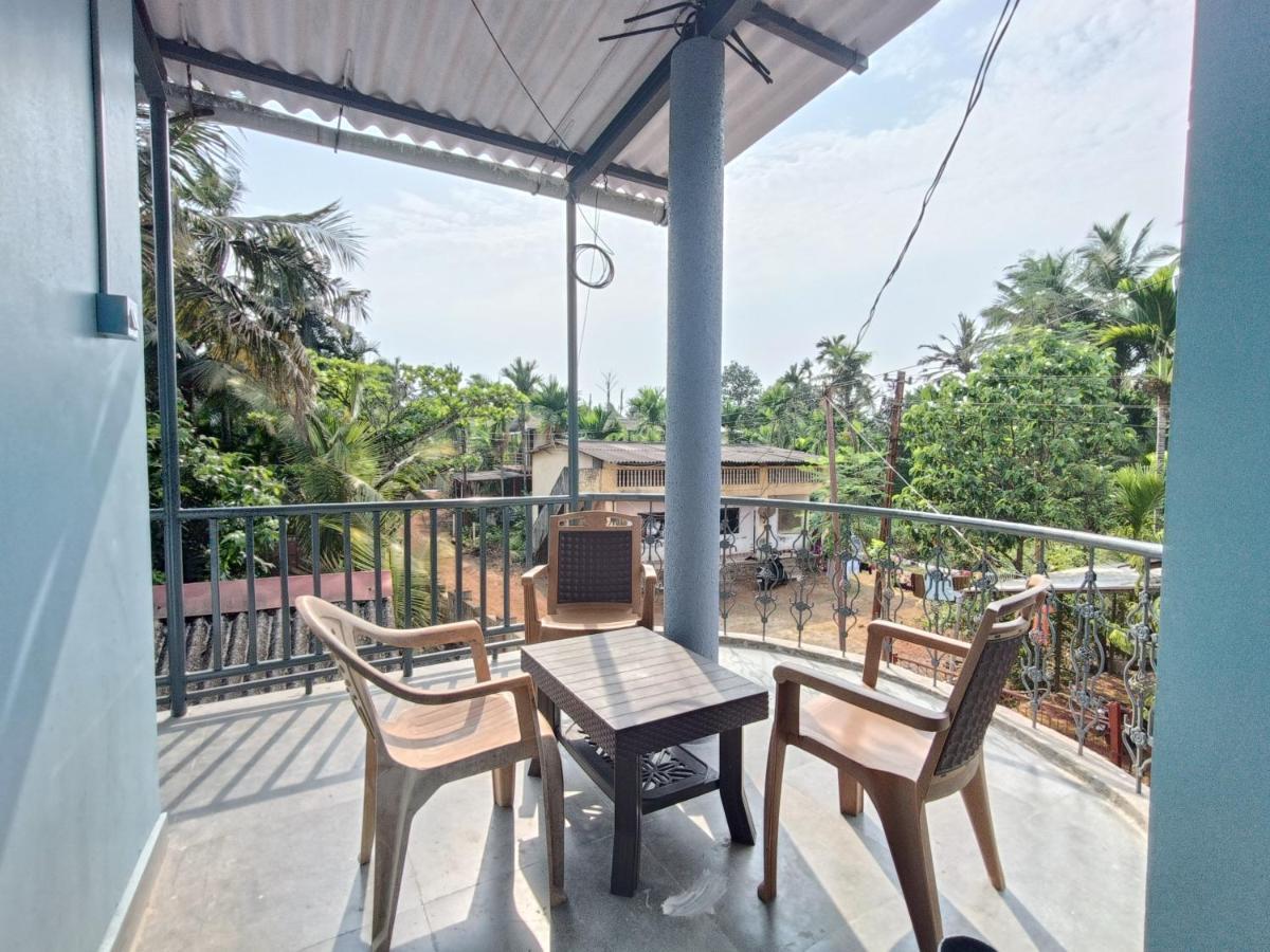 Shree Nivas Home Stay Srīvardhan エクステリア 写真